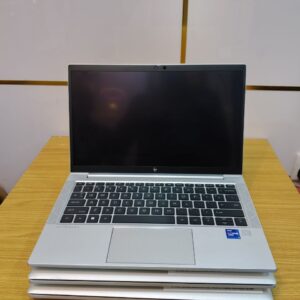 HP EliteBook 840 G8 14" FHD –Intel Core i7 11th Gen | 16GB RAM | 512GB SSD| Intel Iris Xe Graphics|Windows 11 Pro