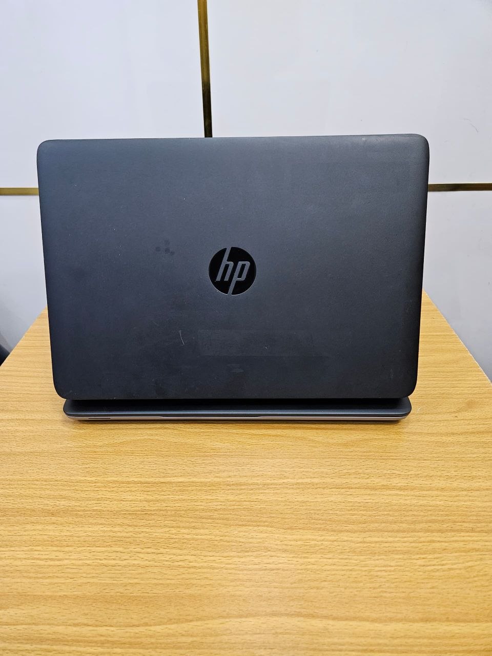 HP EliteBook 840 G2 14" FHD–Intel Core i5 5th Gen | 8GB RAM|256GB SSD | Intel HD Graphics 5500|Backlit Keyboard|Windows 10| Includes Charger - Image 4